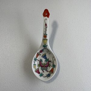Jingdezhen Chinese Porcelain Hand Painted Butterfly Spoon Rest